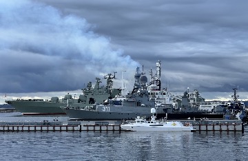 Аль Кхалес Любна 21